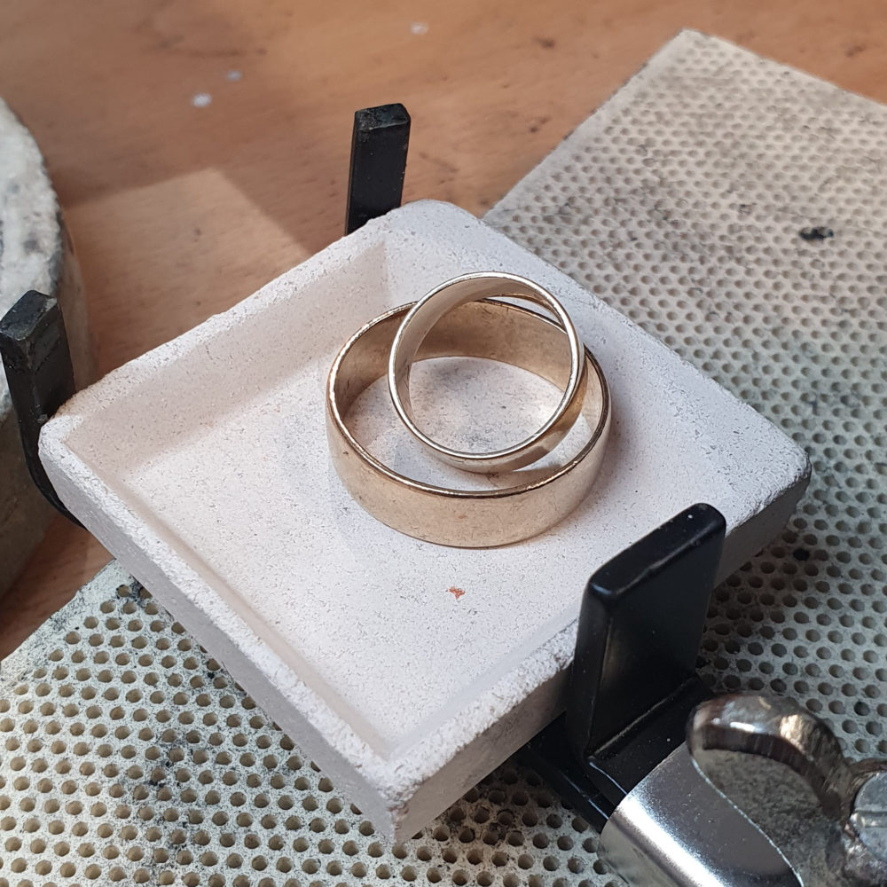 Recycled yellow gold engagement rings